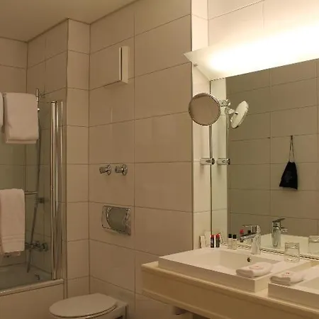 Relexa Airport Duesseldorf/ratingen ראטינגן