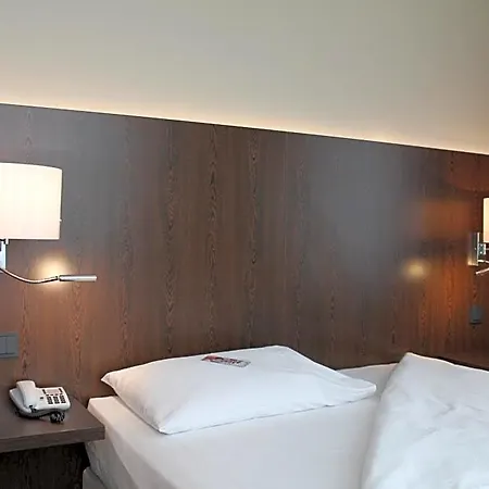 Relexa Airport Duesseldorf/ratingen מלון 4*