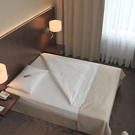 Relexa Airport Duesseldorf/ratingen 4*